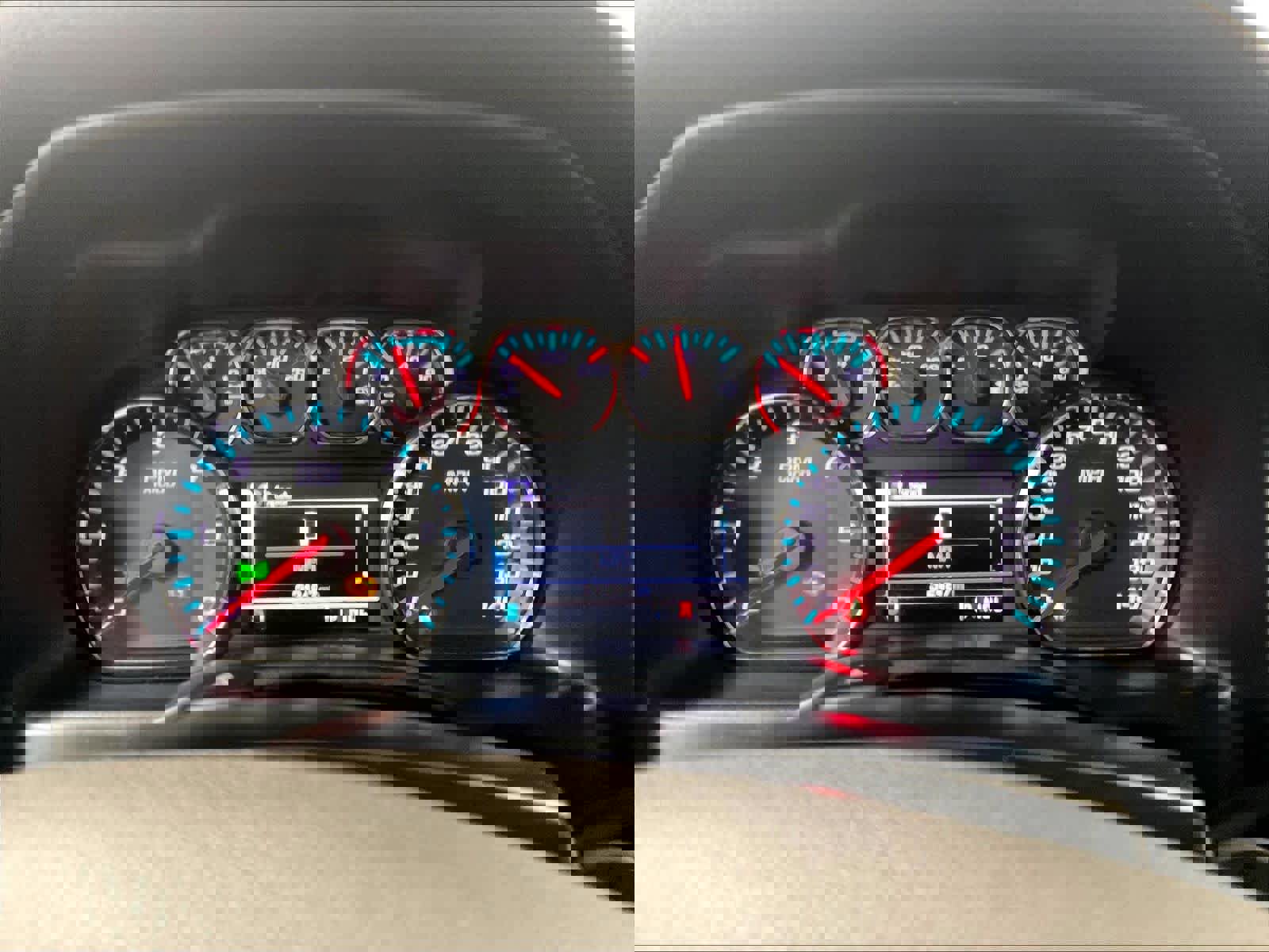 Used 2019 Chevrolet Silverado 1500 LT w/ All Star Edition image 24