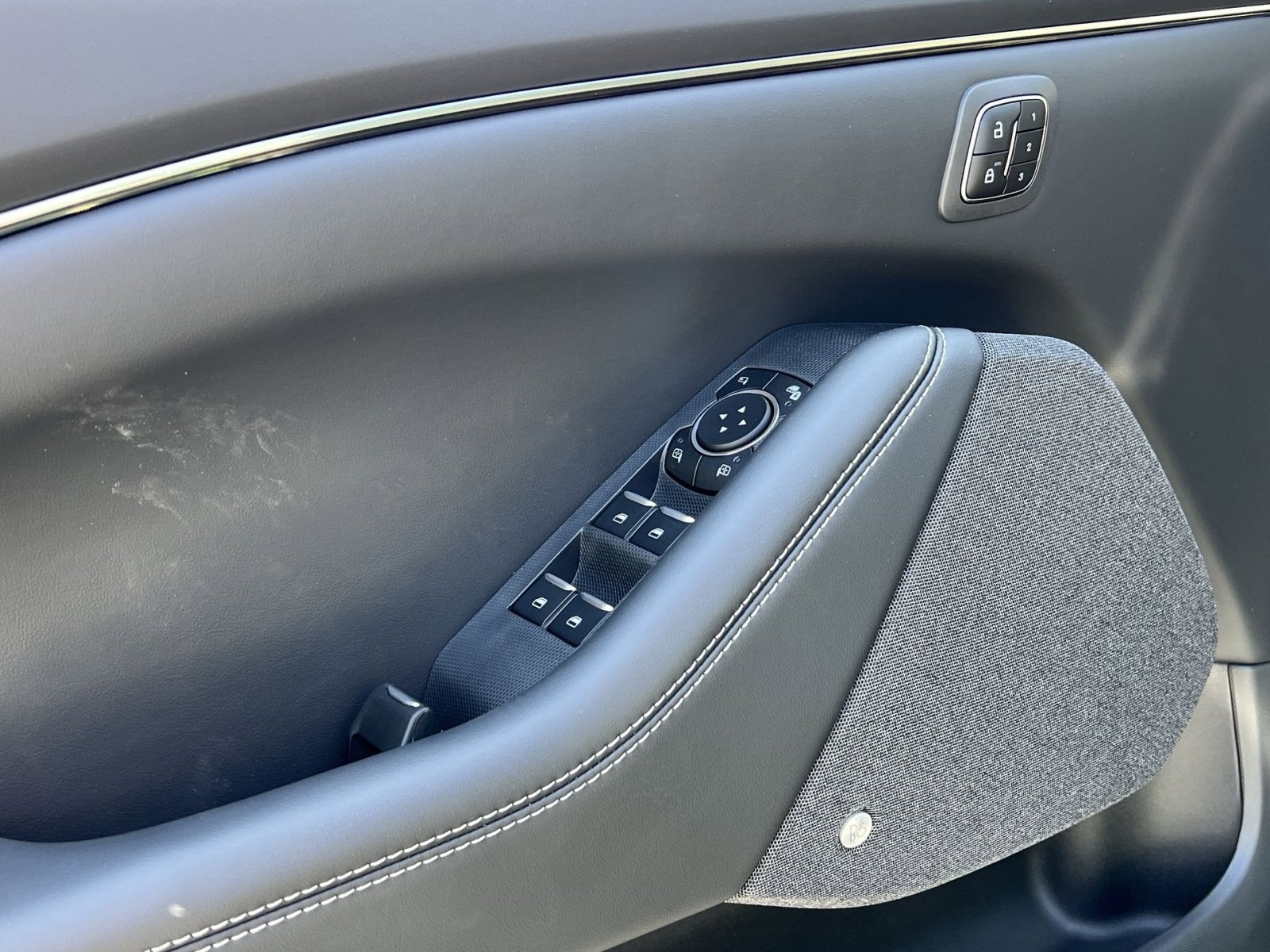 New 2025 Ford Mustang Mach-E Premium image 15