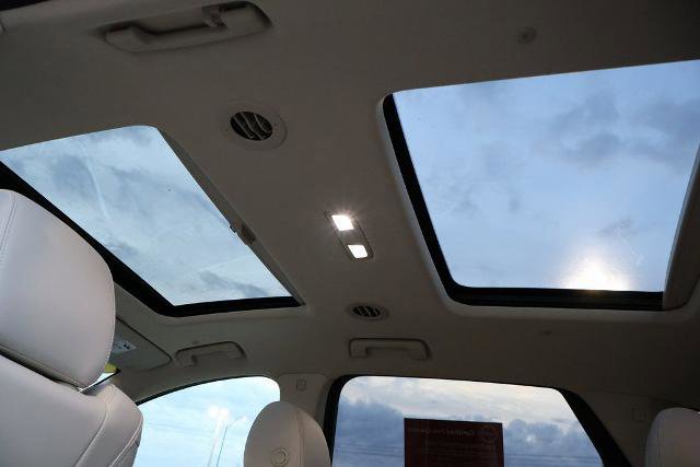Used 2023 Buick Enclave Essence w/ Experience Buick Package FWD image 20