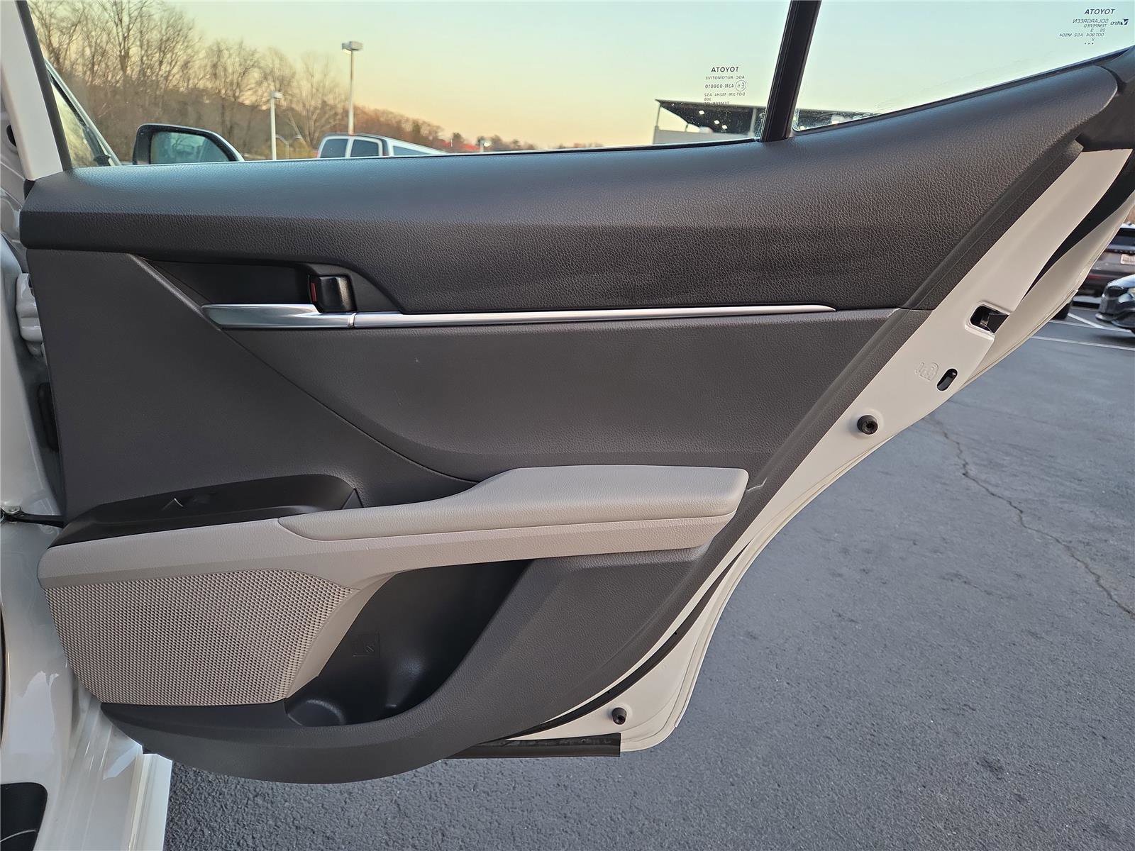 Used 2023 Toyota Camry SE image 31