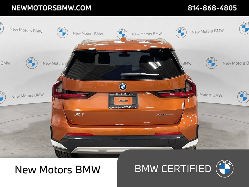 Used 2024 BMW X1 xDrive28i w/ Technology Package AWD/4WD image 4