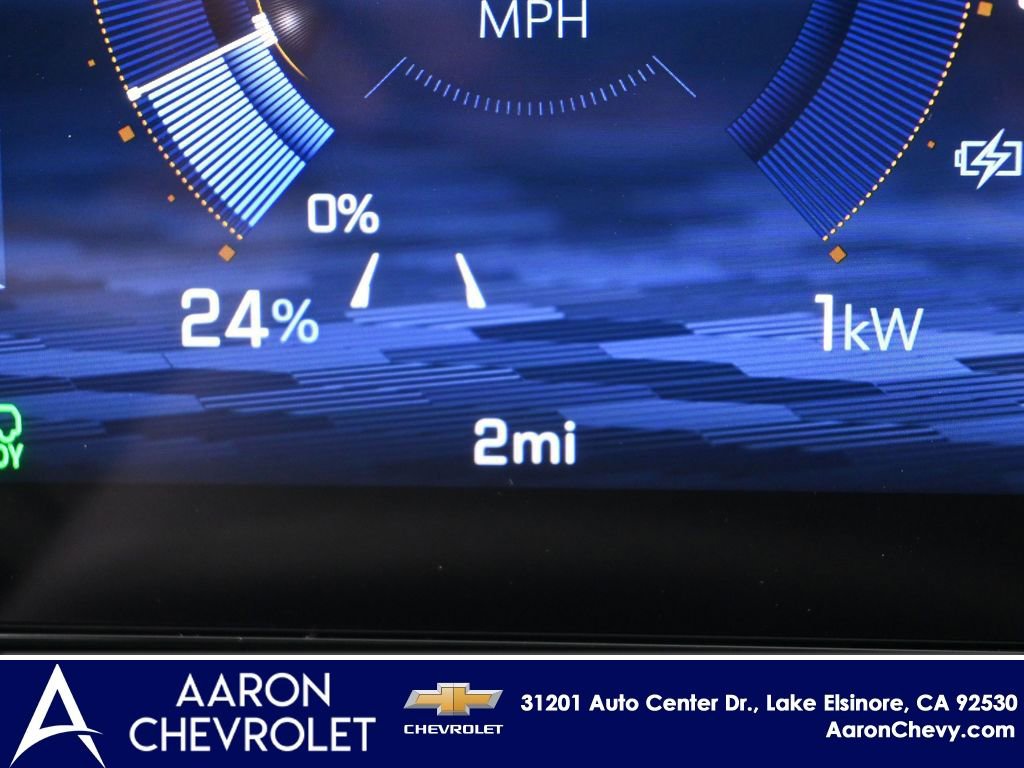 New 2026 Chevrolet Equinox EV LT image 7