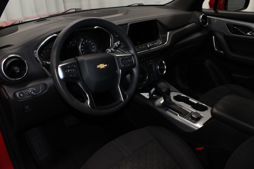 Used 2021 Chevrolet Blazer LT FWD image 24