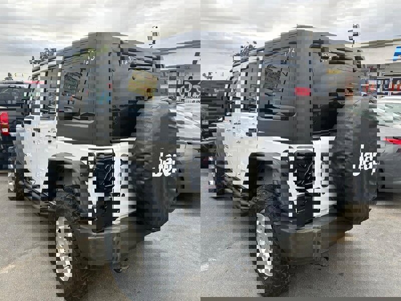 Used 2015 Jeep Wrangler Unlimited Sport w/ Quick Order Package 24S image 28