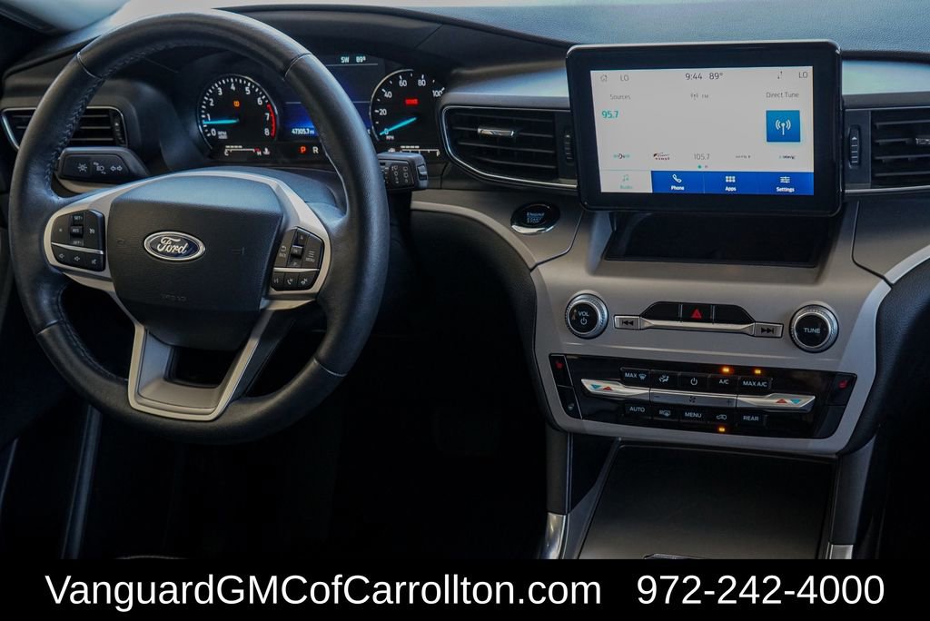 Used 2024 Ford Explorer XLT w/ Equipment Group 202A image 30