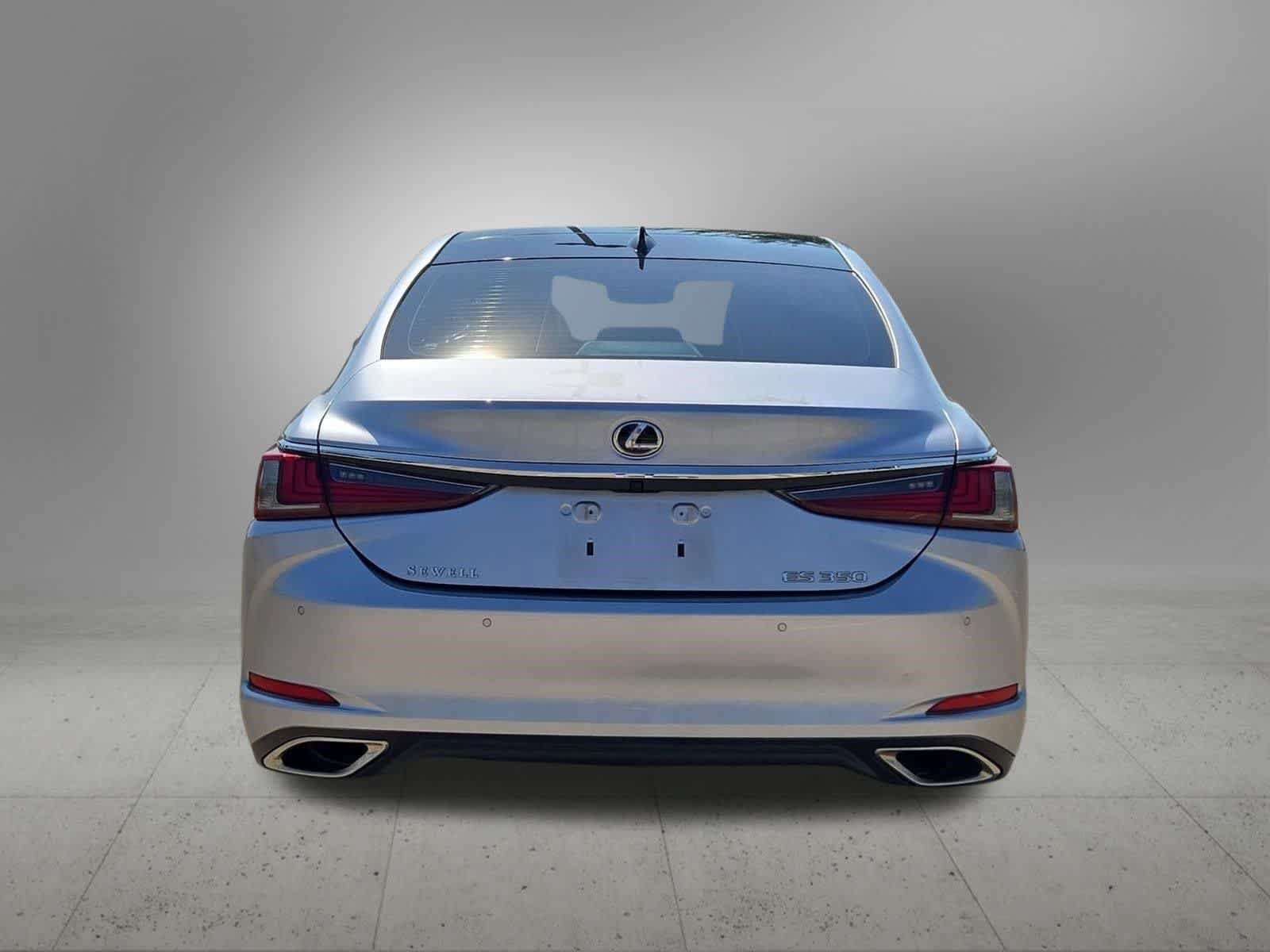Used 2024 Lexus ES 350 w/ Technology Package FWD image 5