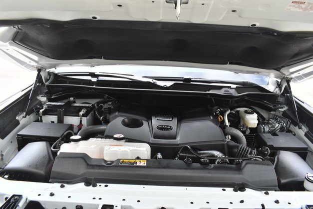 Used 2024 Toyota Tundra SR5 w/ Advanced Technology Package AWD/4WD image 29