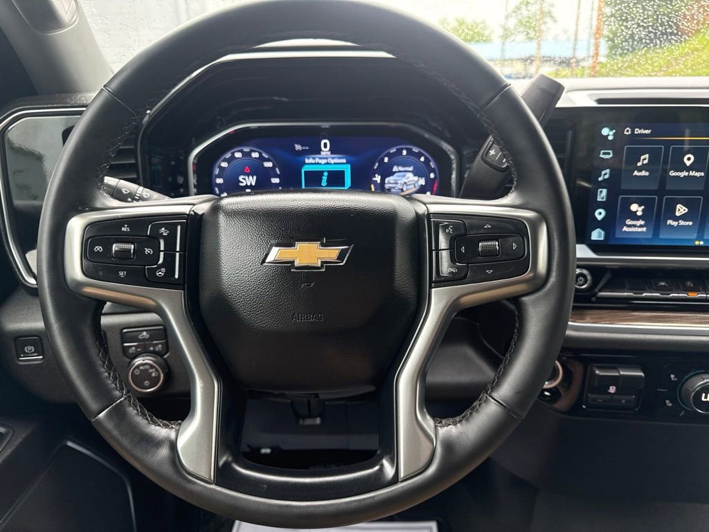 Used 2023 Chevrolet Silverado 1500 LT AWD/4WD image 22