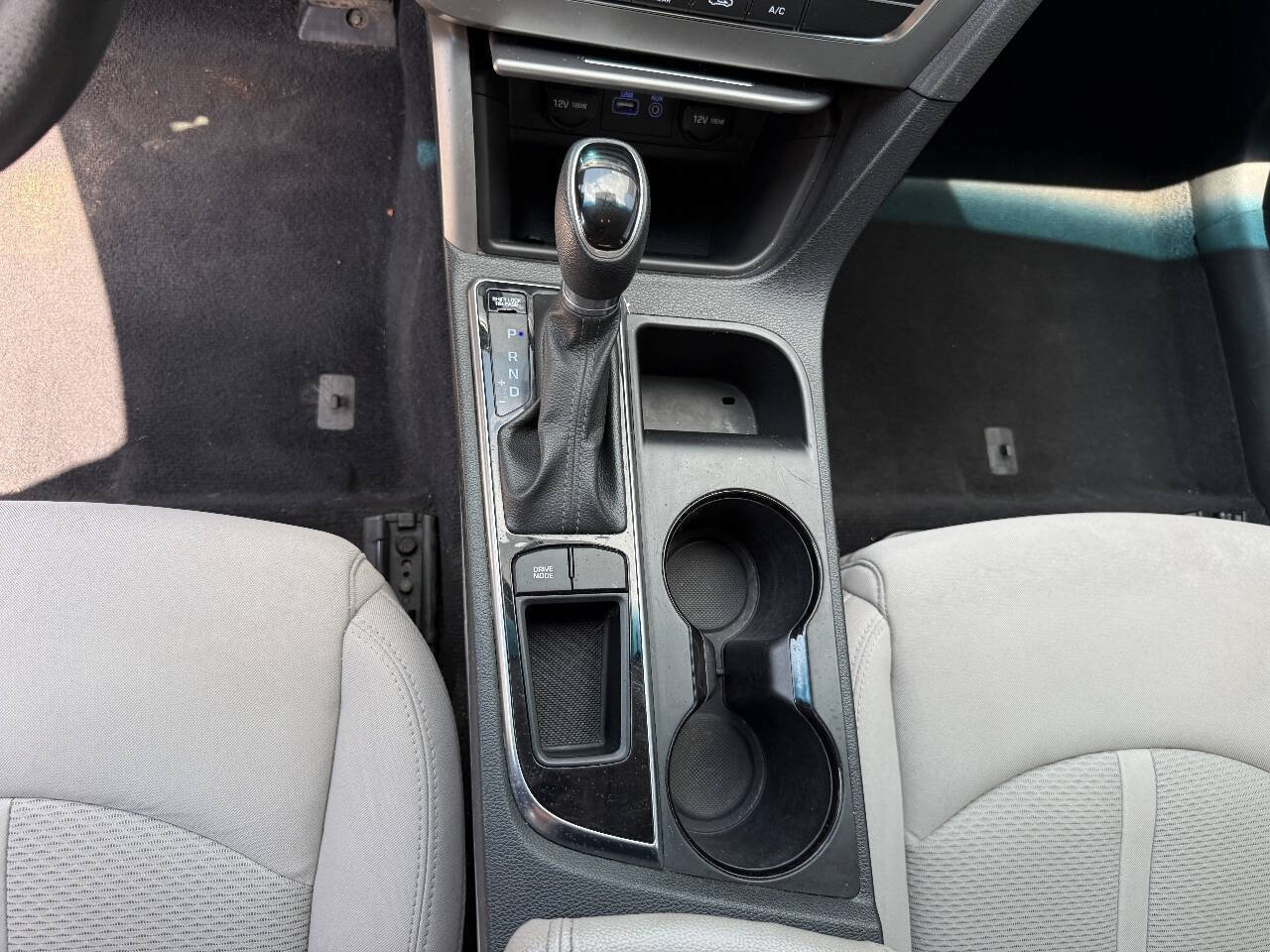 Used 2017 Hyundai Sonata SE FWD image 19