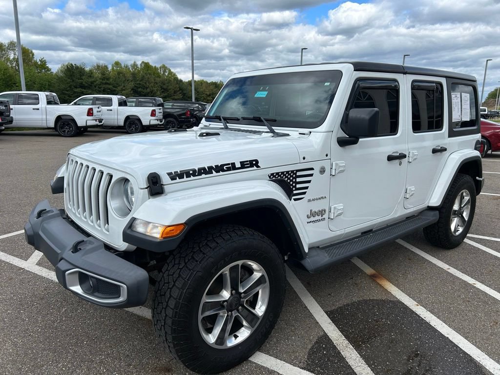 Used 2019 Jeep Wrangler Unlimited Sahara AWD/4WD image 4