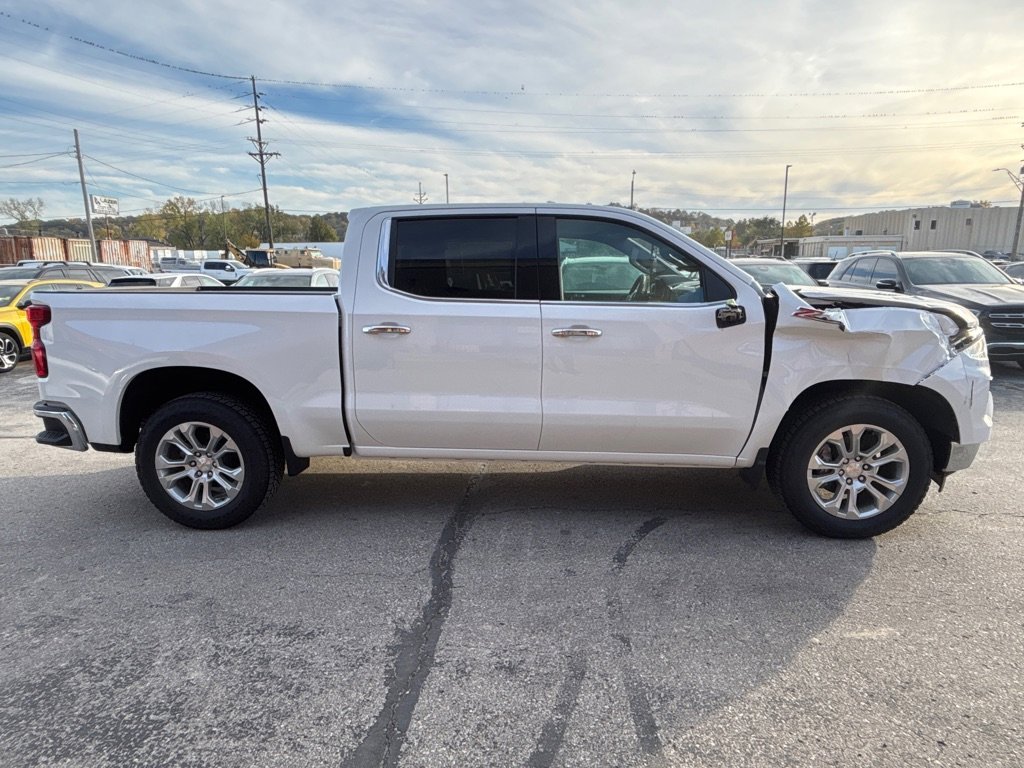 Used 2025 Chevrolet Silverado 1500 LTZ w/ LTZ Premium Package image 10