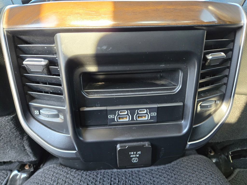 Used 2022 RAM 2500 Laramie w/ Safety Group B image 11