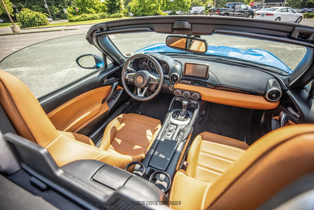 Used 2017 FIAT 124 Spider Lusso RWD image 49