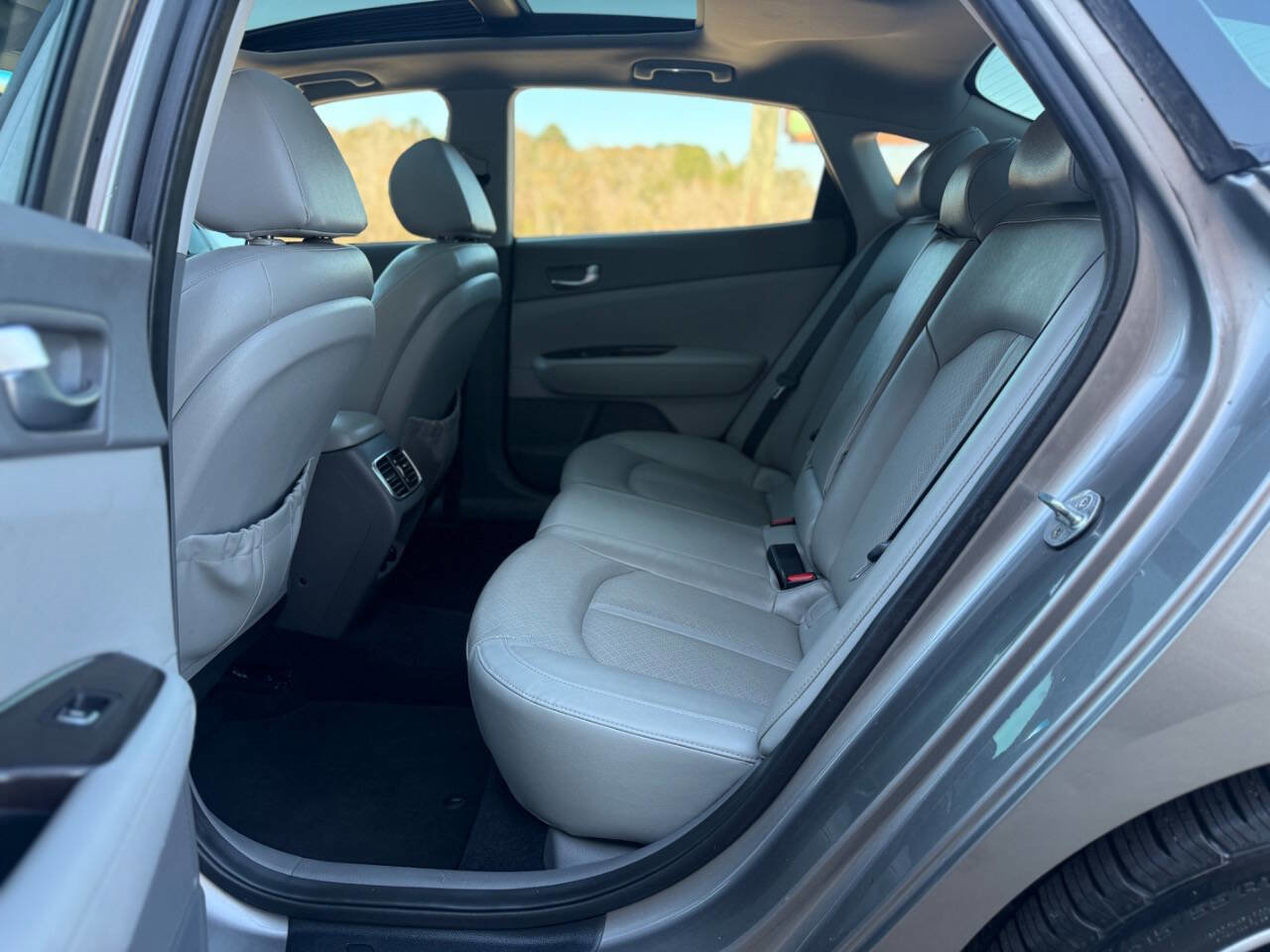 Used 2016 Kia Optima EX w/ Premium Package image 13