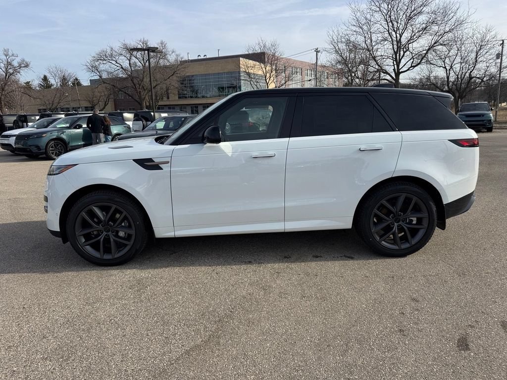 New 2026 Land Rover Range Rover Sport SE AWD/4WD image 2