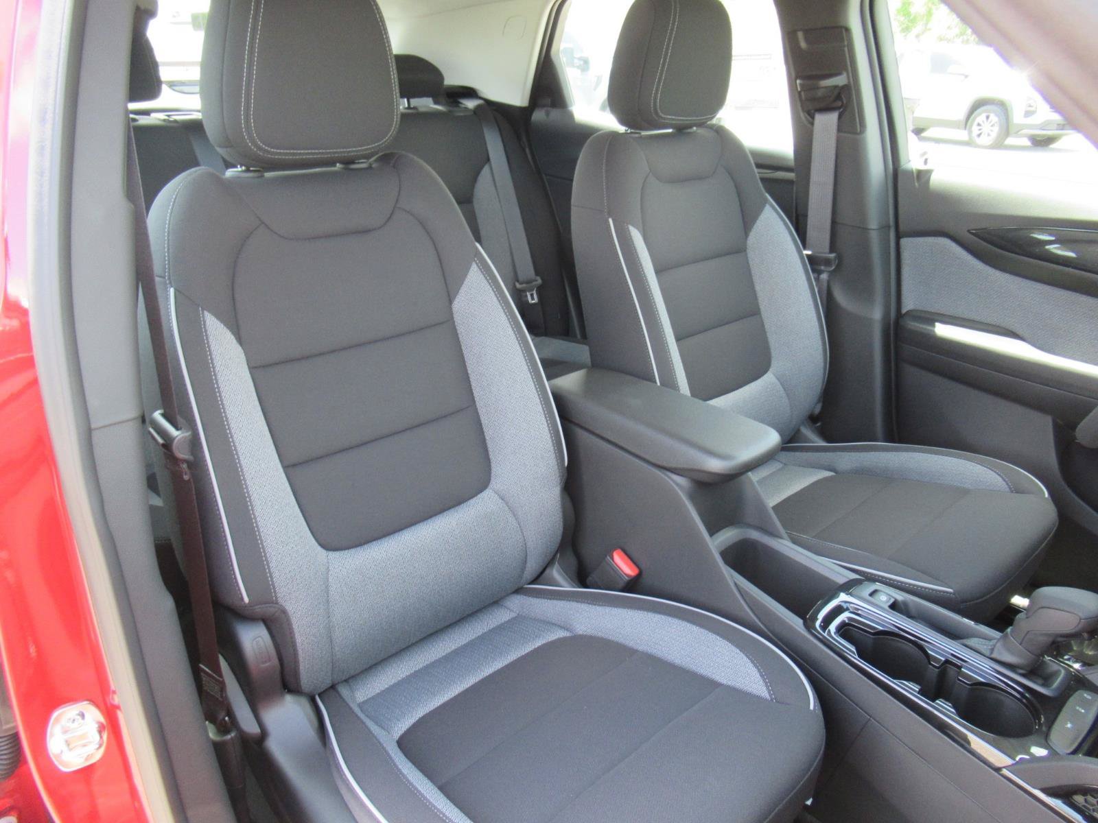 New 2026 Chevrolet TrailBlazer LS w/ LS Confidence Package FWD image 9