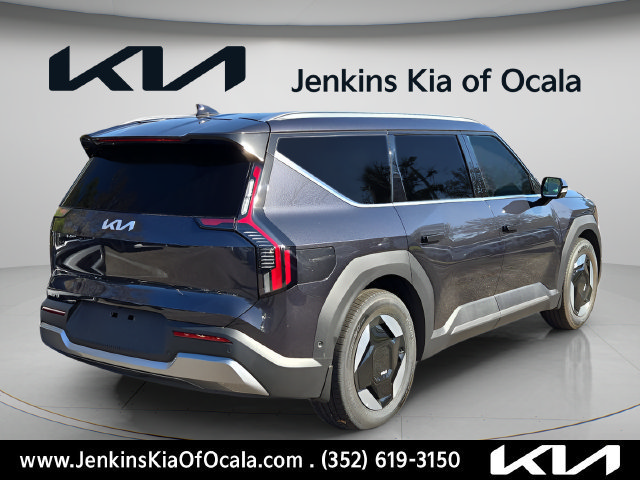 New 2026 Kia EV9 Wind AWD/4WD image 3