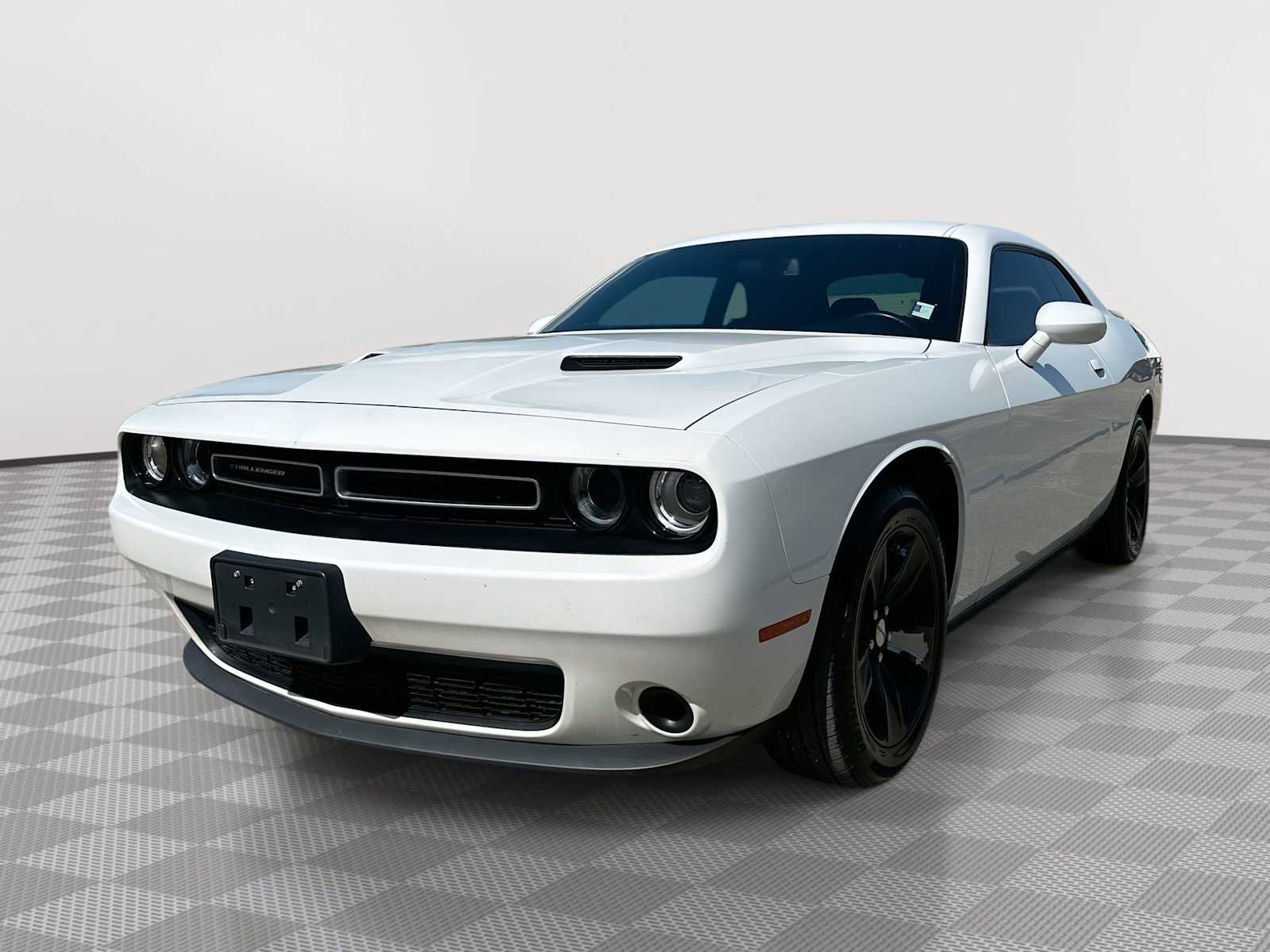 Used 2019 Dodge Challenger SXT