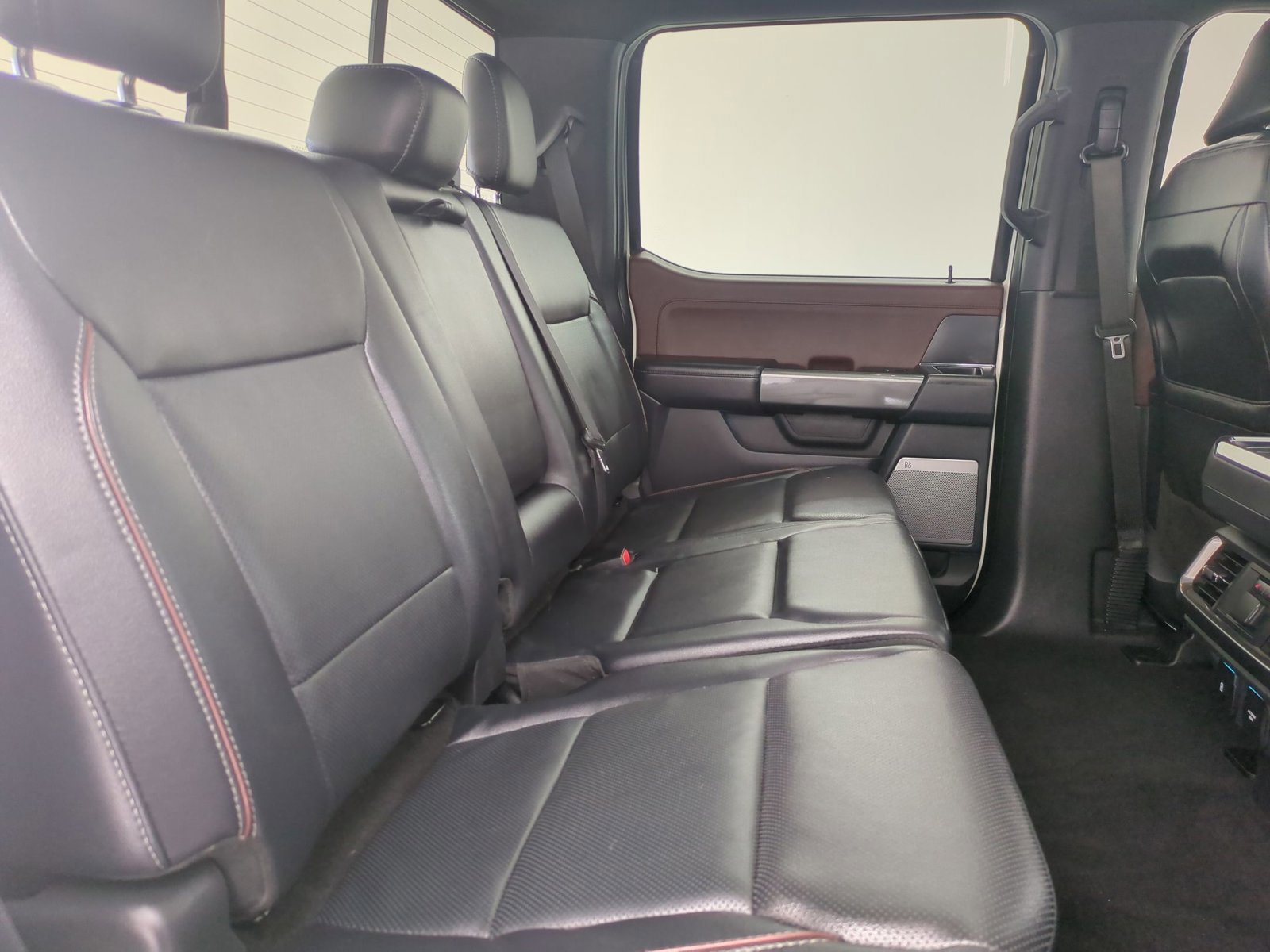 Used 2023 Ford F150 Lariat w/ Equipment Group 502A High AWD/4WD image 24