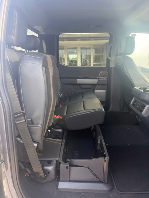 New 2026 Ford F350 Lariat AWD/4WD image 24