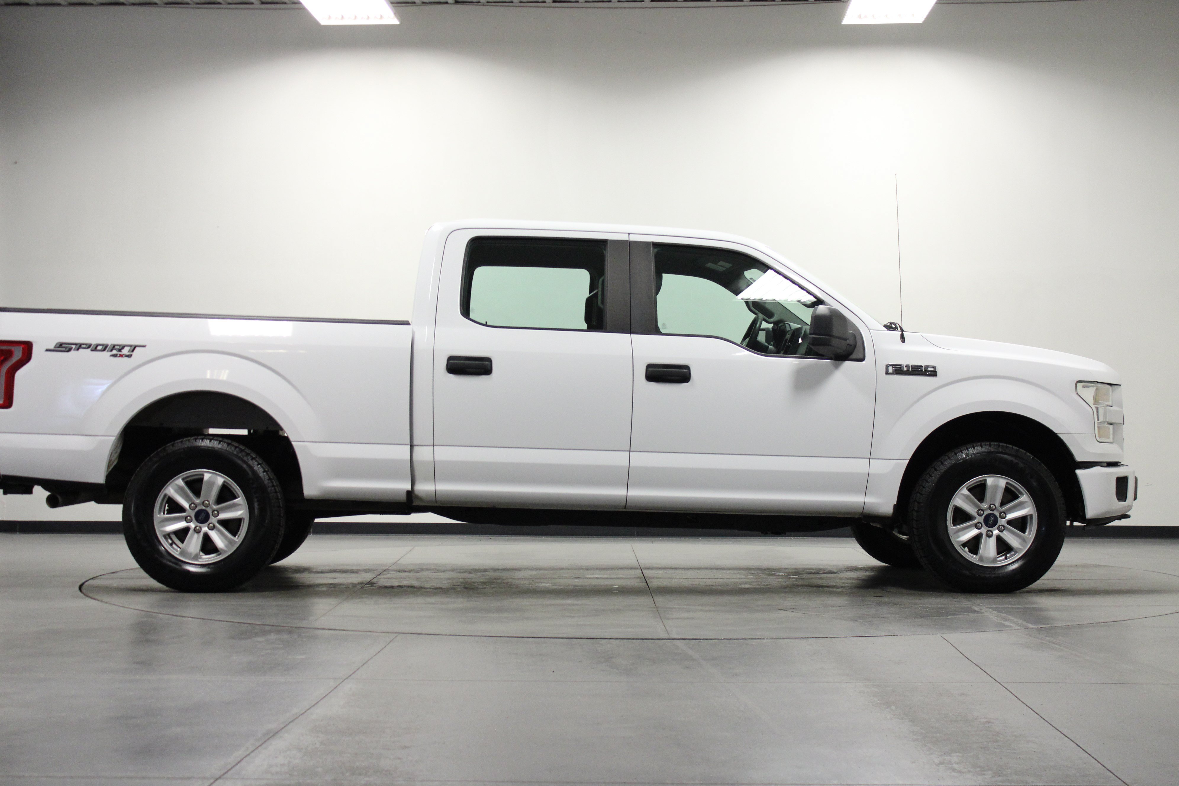 Used 2015 Ford F150 XL w/ Equipment Group 101A Mid AWD/4WD image 3