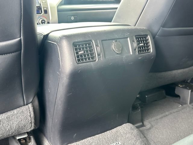 Used 2019 Toyota Tundra Platinum AWD/4WD image 44