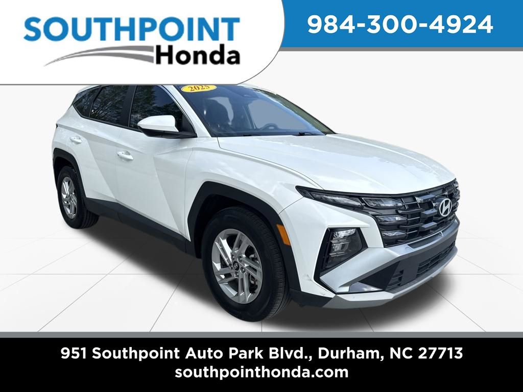 Used 2025 Hyundai Tucson SE
