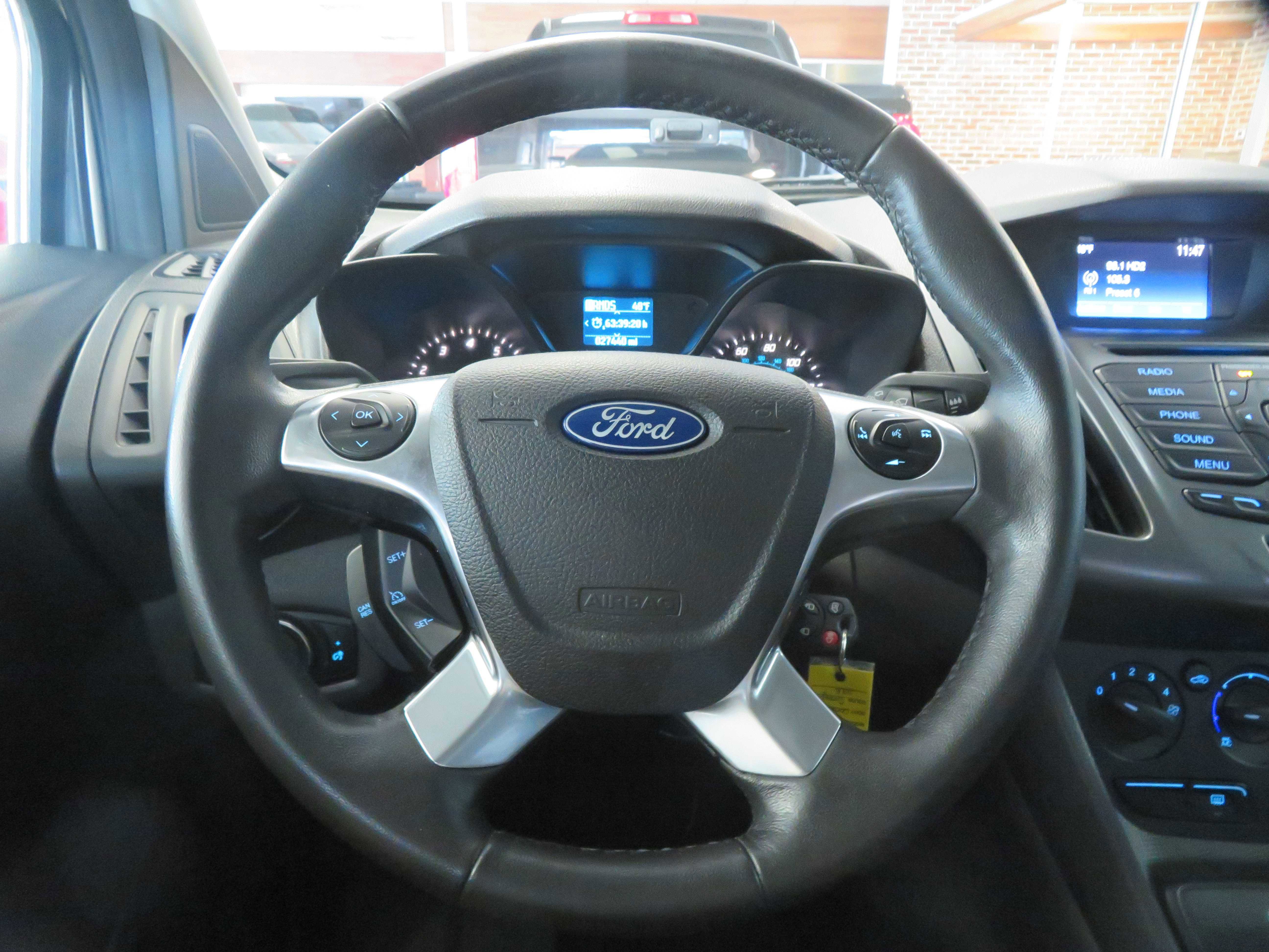 Used 2016 Ford Transit Connect XL image 26