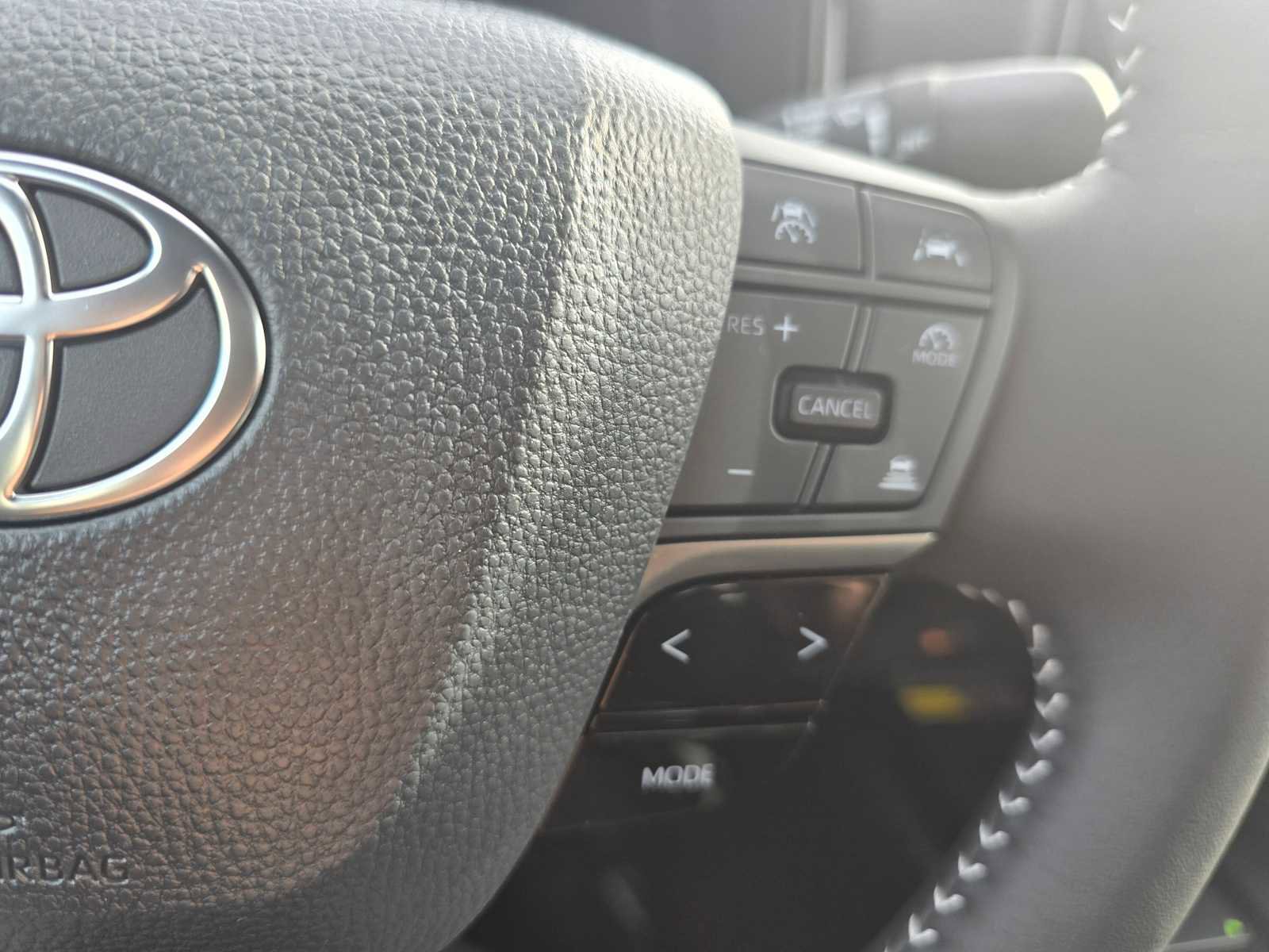 New 2026 Toyota Camry Hybrid image 31