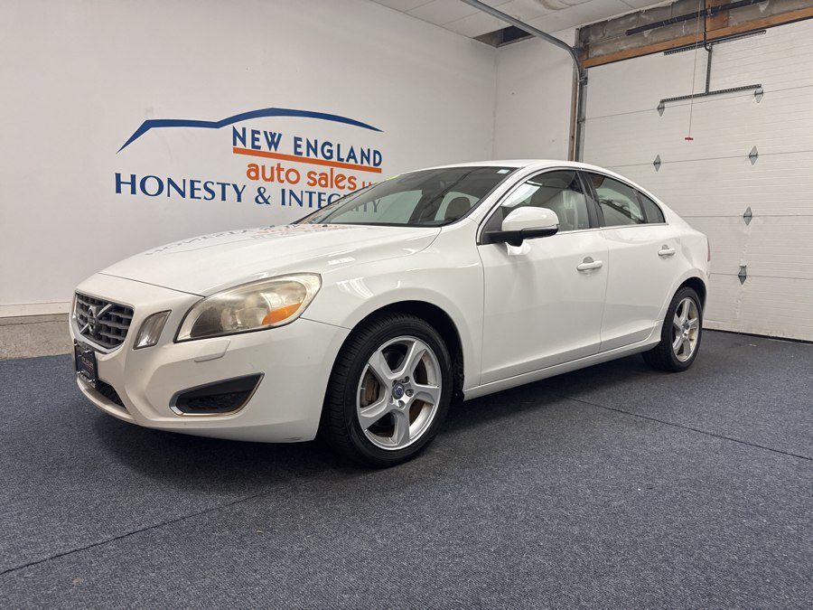 Used 2013 Volvo S60 T5 AWD/4WD image 1