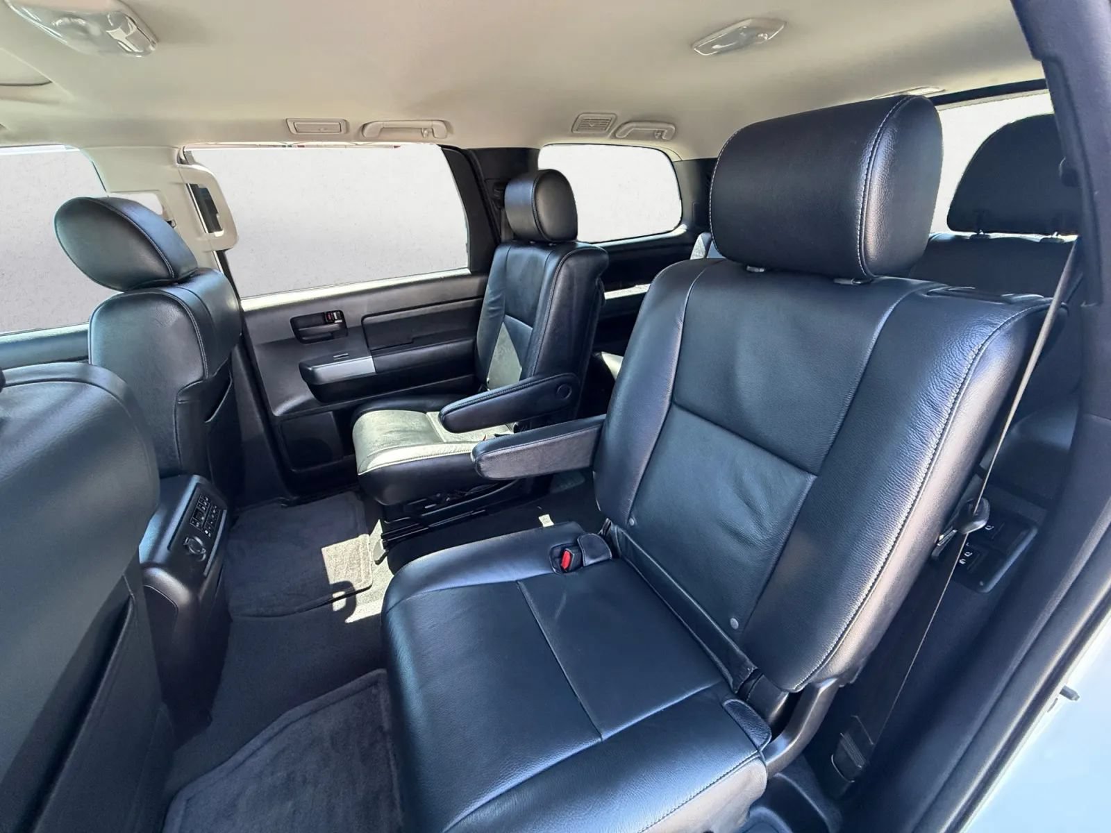 Used 2019 Toyota Sequoia TRD Sport w/ TRD Sport Premium Package AWD/4WD image 25