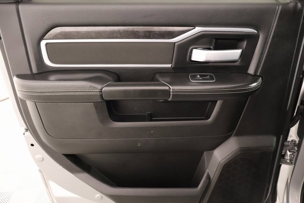 Used 2024 RAM 2500 Big Horn w/ Bed Utility Group image 15