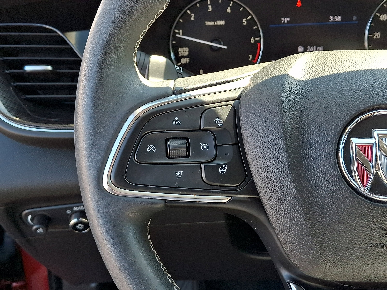 Used 2023 Buick Envision Preferred FWD image 22