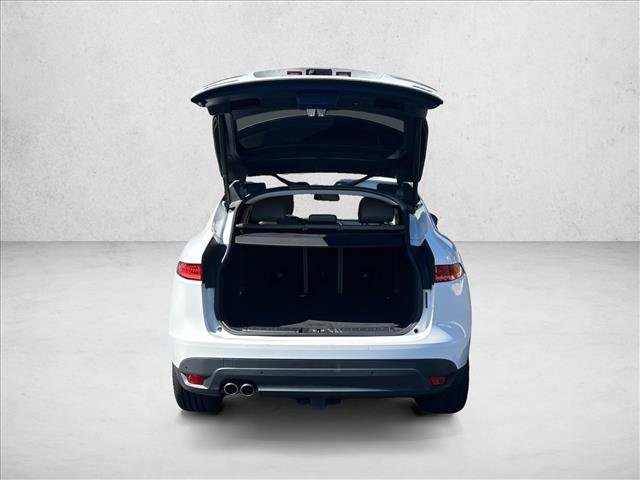 Used 2018 Jaguar F-PACE Premium AWD/4WD image 6