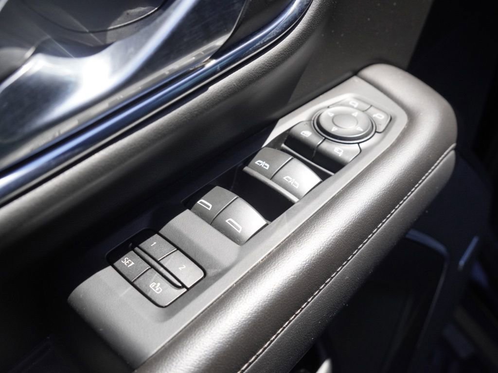 Used 2021 Chevrolet Tahoe Z71 w/ Z71 Signature Package image 14