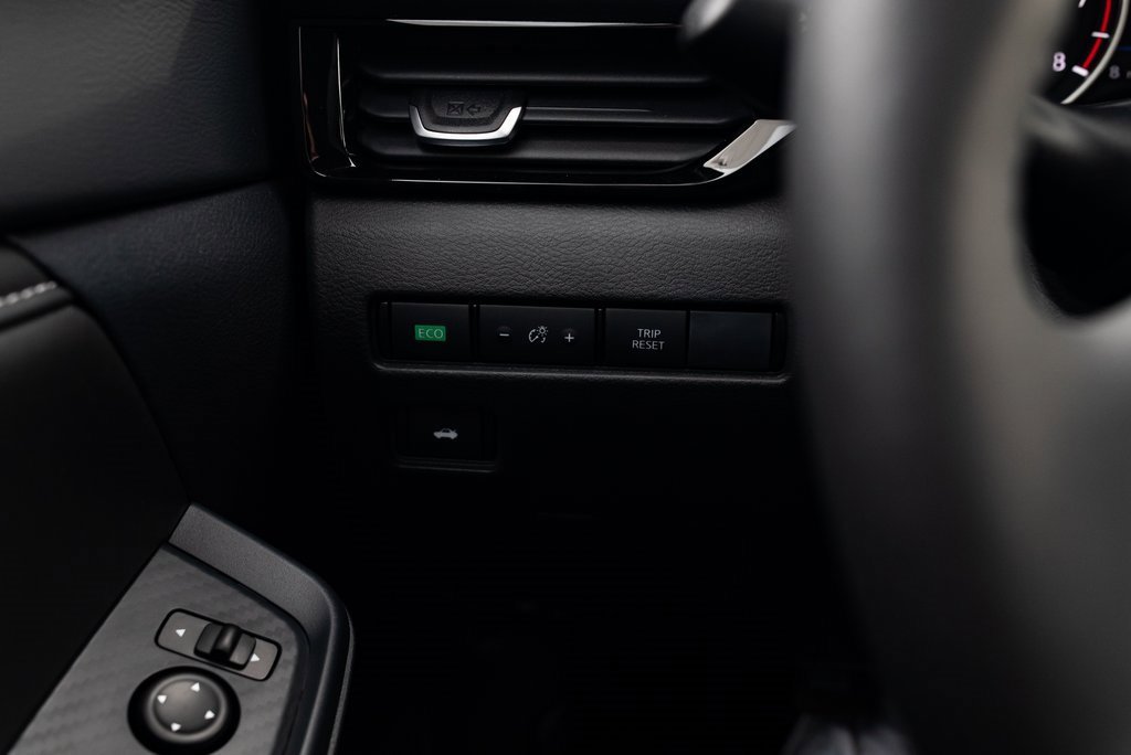 New 2025 Nissan Sentra SV w/ All-Weather Package image 13