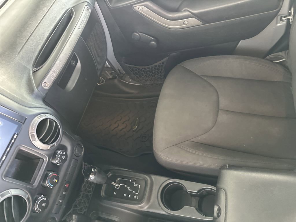 Used 2017 Jeep Wrangler Sport AWD/4WD image 23