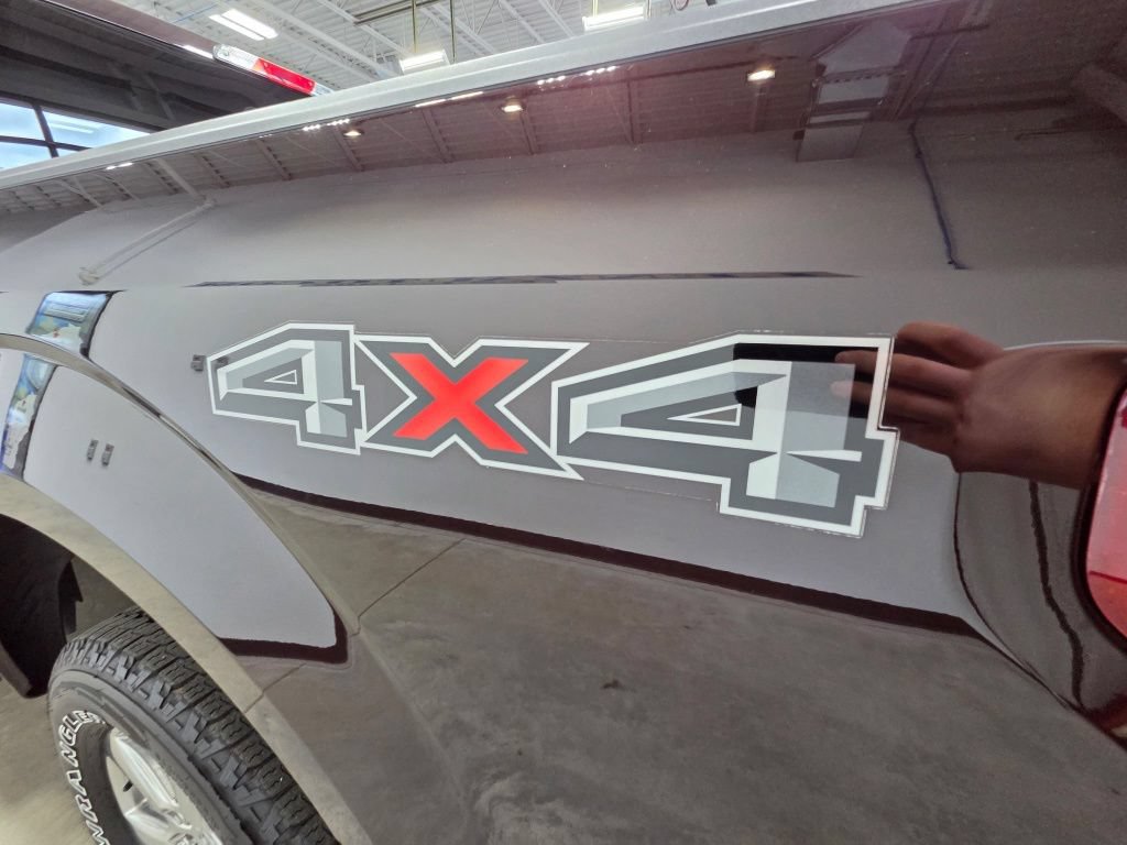 Used 2018 Ford F150 XLT w/ Equipment Group 302A Luxury AWD/4WD image 11