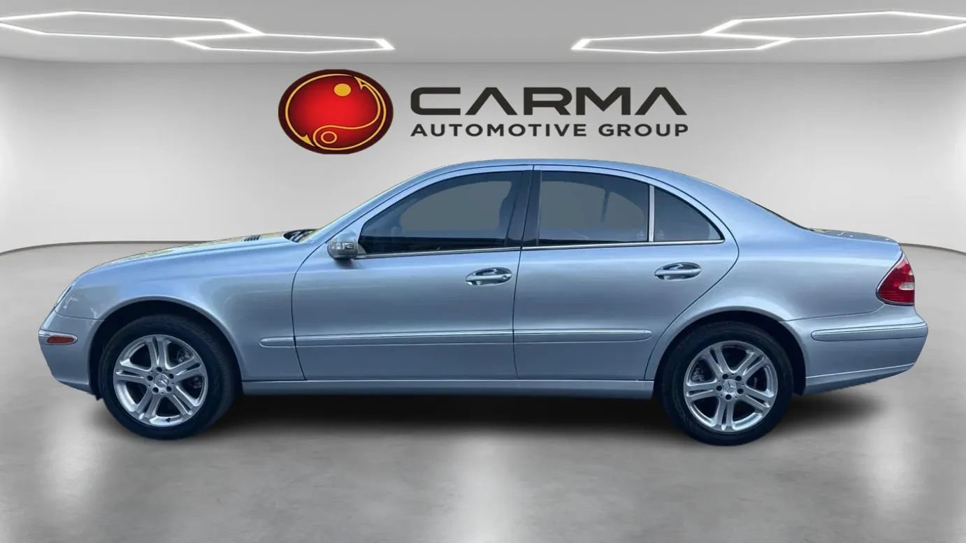 Used 2005 Mercedes-Benz E 500 4MATIC Sedan image 2