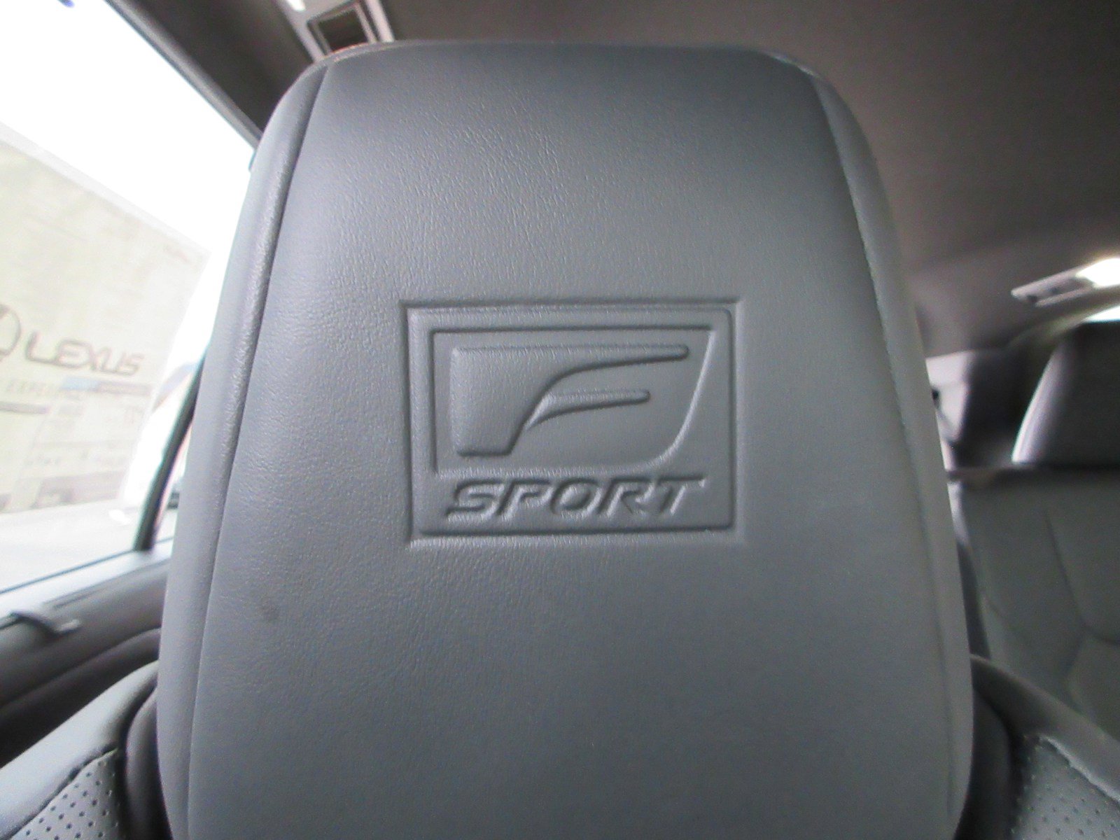 New 2026 Lexus TX 500h AWD image 30