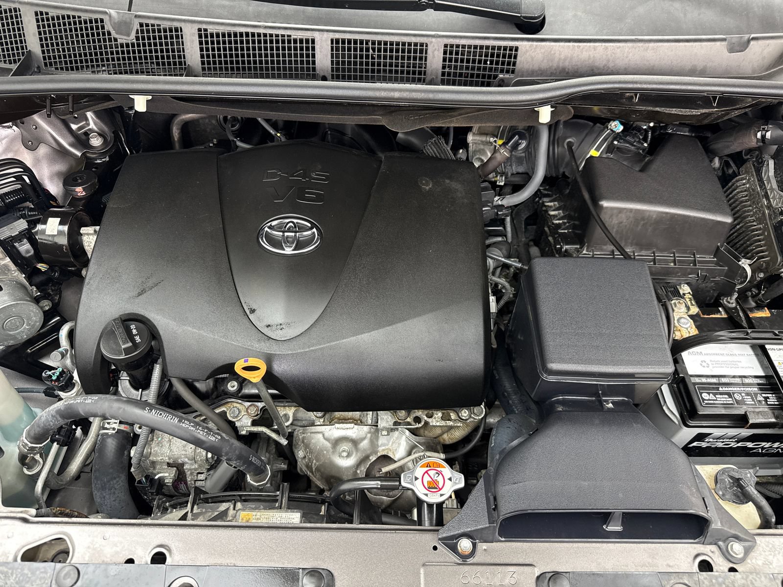 Used 2017 Toyota Sienna LE FWD image 53