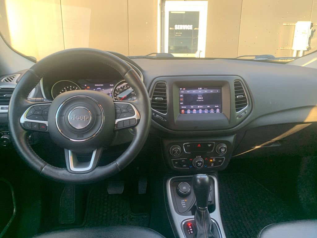 Used 2018 Jeep Compass Latitude w/ Popular Equipment Group image 24