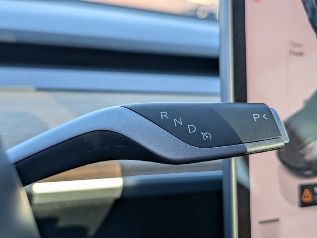 Used 2023 Tesla Model 3 Standard Range RWD image 14