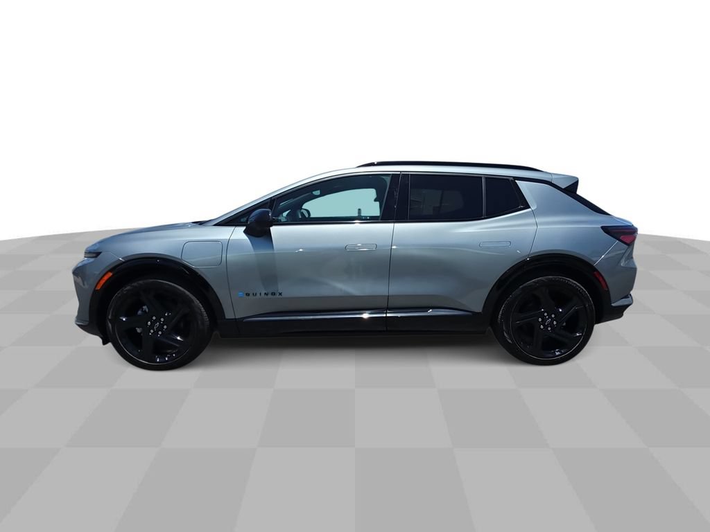 Used 2024 Chevrolet Equinox EV RS FWD image 5