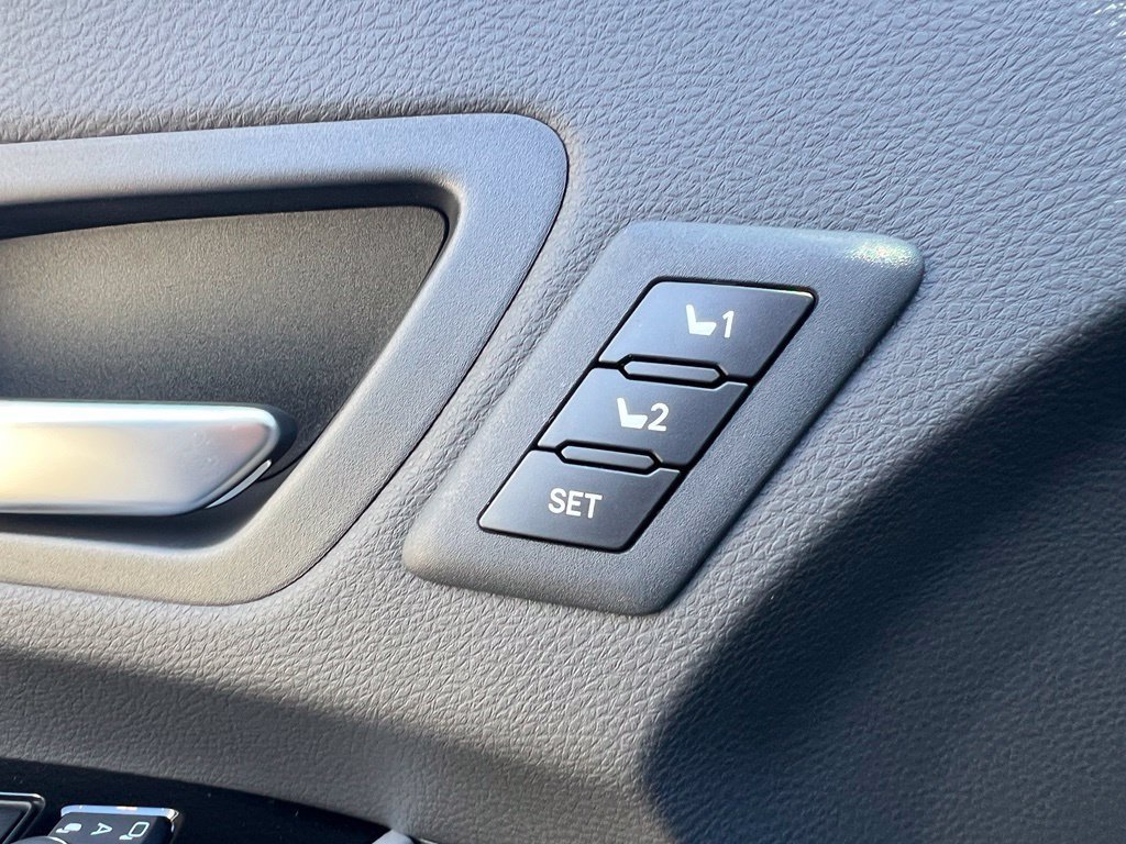 New 2026 Toyota Sienna Limited AWD/4WD image 35