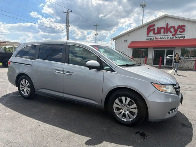 Used 2016 Honda Odyssey SE