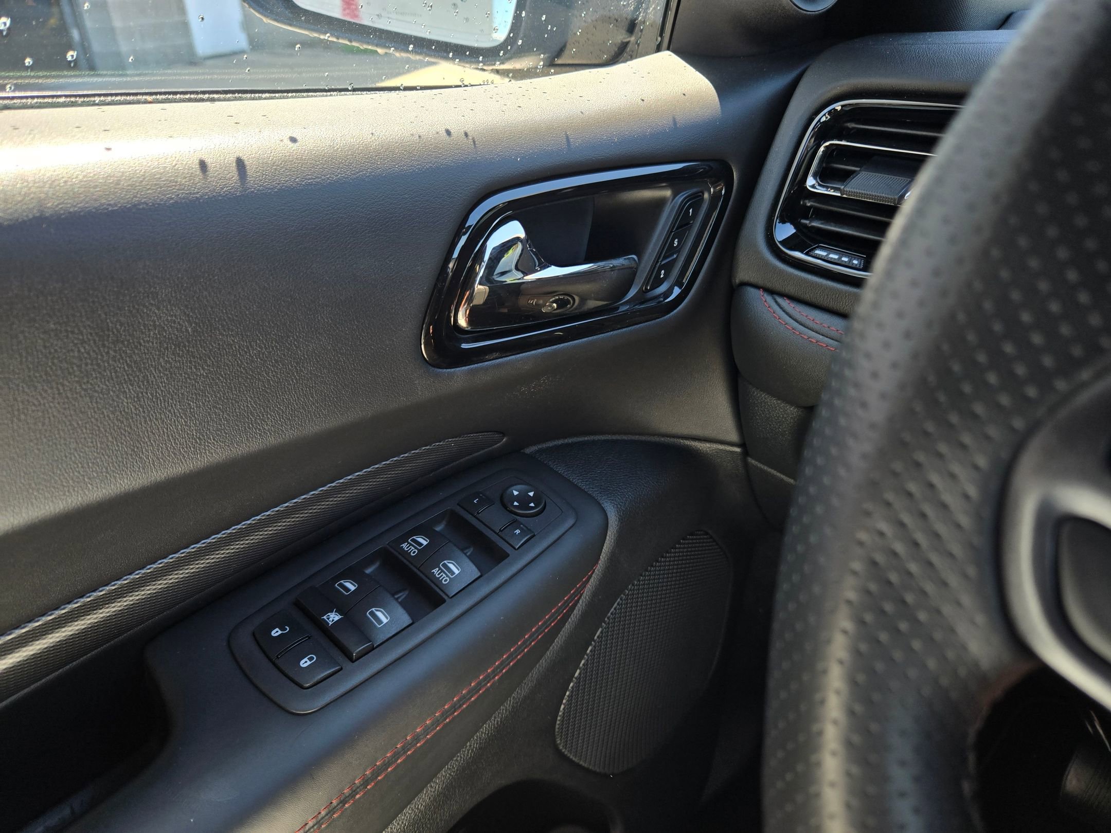 Used 2023 Dodge Durango GT image 22