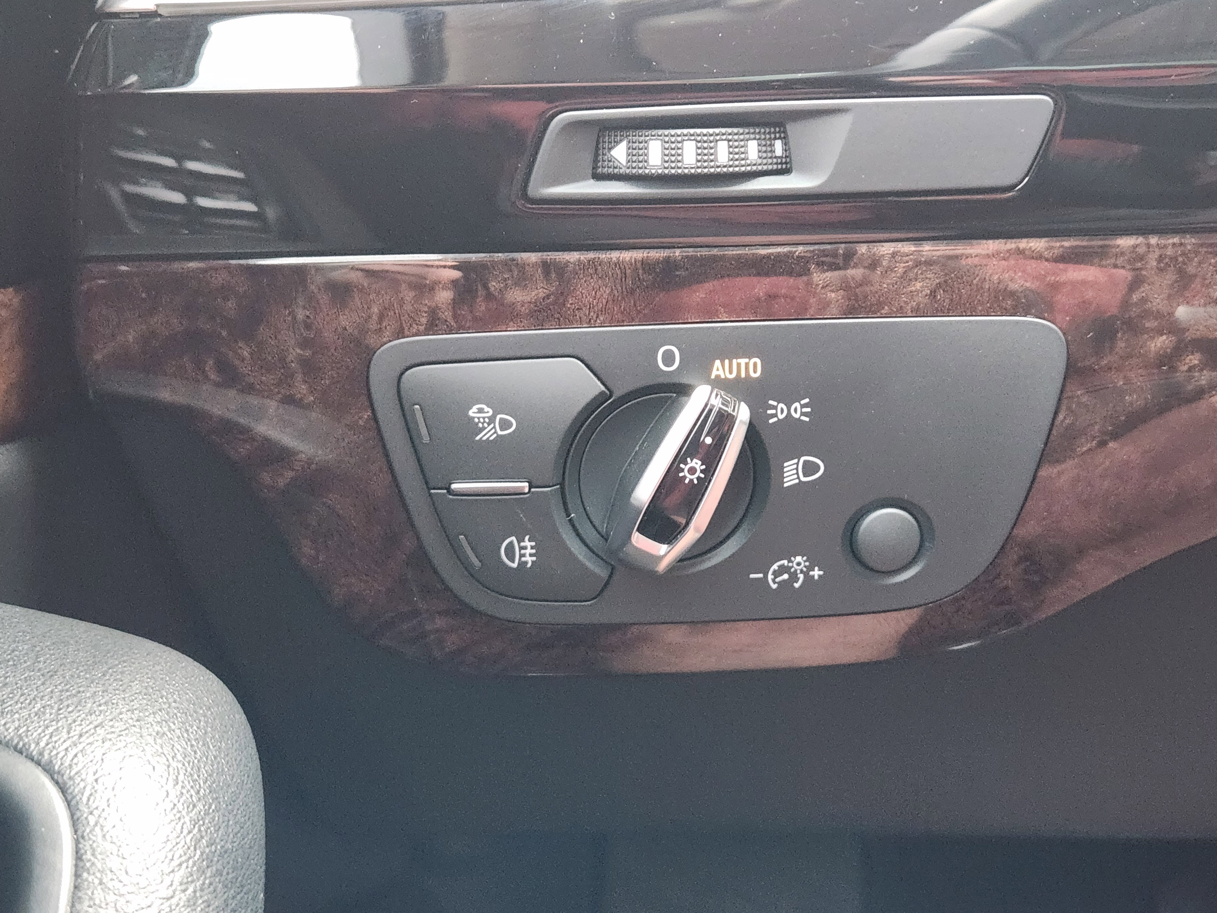 Used 2017 Audi Q7 3.0T Premium Plus image 22