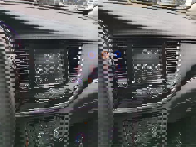 Used 2022 Buick Encore Preferred w/ Safety Package image 28