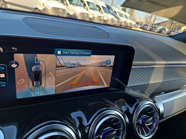 New 2026 Mercedes-Benz GLB 250 4MATIC image 11